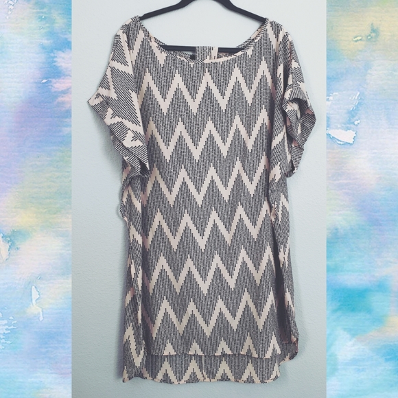 Fashion To Figure On The Dotted Line Zig Zag Tunic - Picture 8 of 12